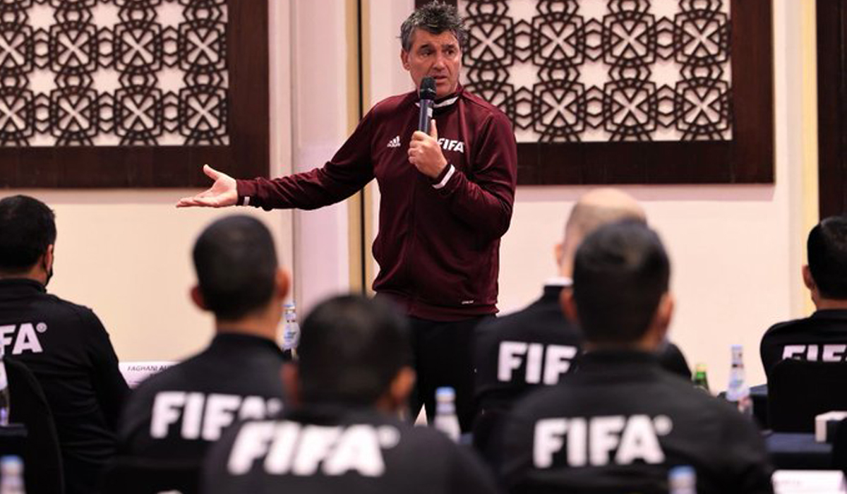 FIFA Holds 3 Seminars Preparing Referees for Qatar 2022